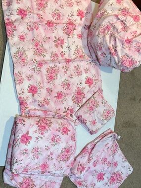 Dolls Kill Pink Floral Sheet Set